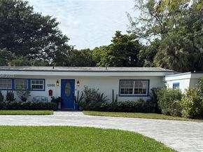 12500 Alamanda Dr, North Miami FL 33181