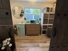 12500 Alamanda Dr, North Miami FL 33181