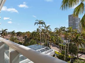 21050 Point Pl 502, Aventura FL 33180