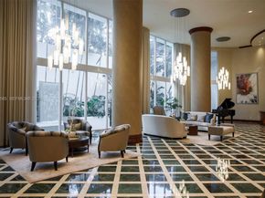 21050 Point Pl 502, Aventura FL 33180