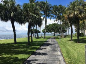 2 Grove Isle Dr B1708, Miami FL 33133