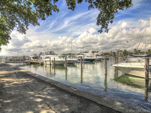 2 Grove Isle Dr B1708, Miami FL 33133