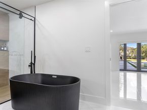 12425 SW 226th St, Miami FL 33170