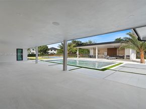 12425 SW 226th St, Miami FL 33170