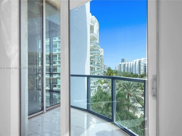 3029 NE 188th St 625, Aventura FL 33180