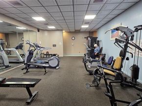 1101 Colony Point Cir 218, Pembroke Pines FL 33026