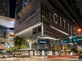 55 SW 9th St 1808, Miami FL 33130