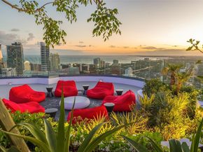 55 SW 9th St 1808, Miami FL 33130