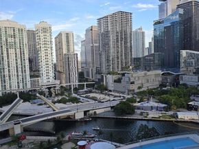 90 SW 3rd St 2214, Miami FL 33130