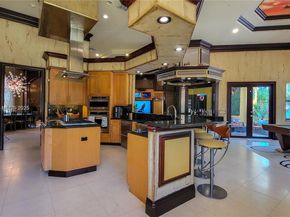 14503 SW 16th St, Davie FL 33325