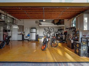 14503 SW 16th St, Davie FL 33325