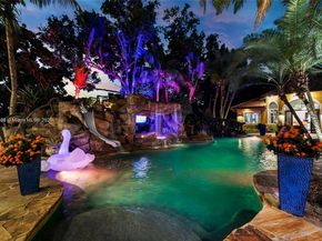 14503 SW 16th St, Davie FL 33325