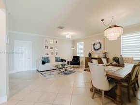 3392 W 103rd Ter, Hialeah FL 33018