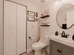 3392 W 103rd Ter, Hialeah FL 33018