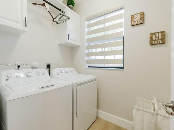3392 W 103rd Ter, Hialeah FL 33018