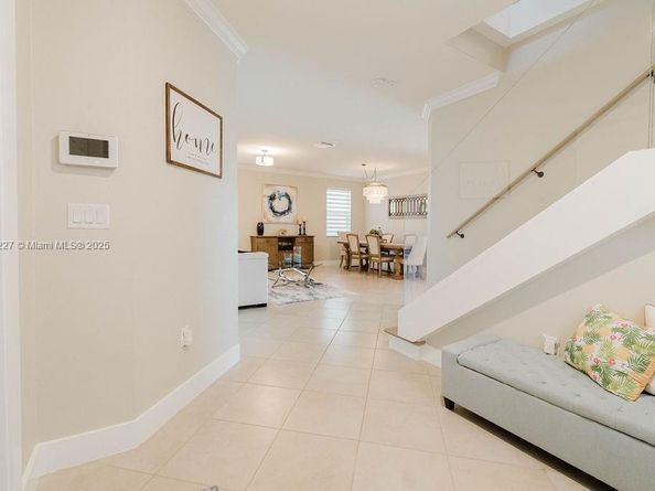 3392 W 103rd Ter, Hialeah FL 33018