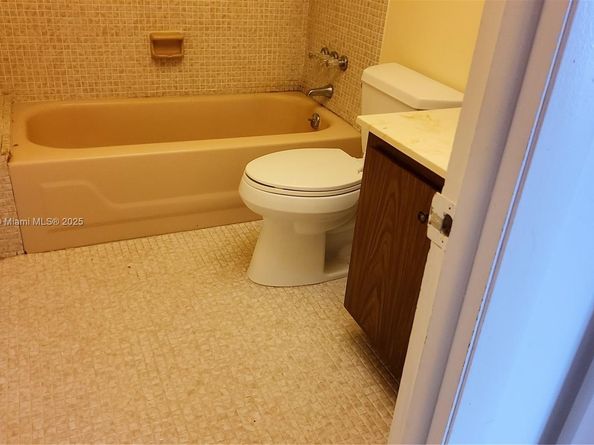 1600 S Ocean Dr 5B, Hollywood FL 33019