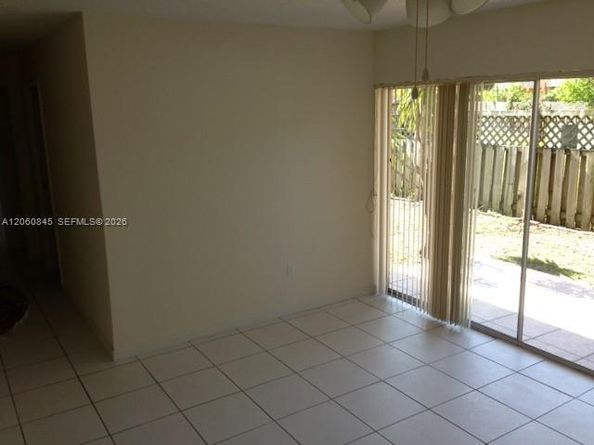 4450 NW 79th Ave 1C, Doral FL 33166