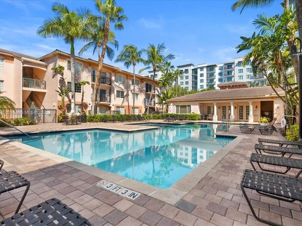 2021 SE 10th Ave 212, Fort Lauderdale FL 33316
