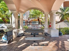 2021 SE 10th Ave 212, Fort Lauderdale FL 33316