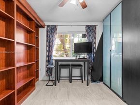 2021 SE 10th Ave 212, Fort Lauderdale FL 33316