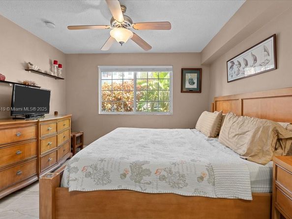 2021 SE 10th Ave 212, Fort Lauderdale FL 33316