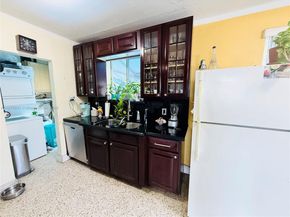 1158 W 24th St, Hialeah FL 33010