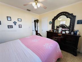 1158 W 24th St, Hialeah FL 33010