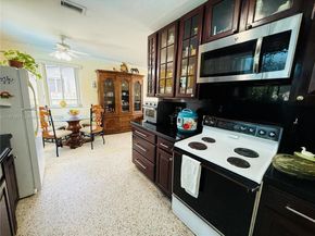 1158 W 24th St, Hialeah FL 33010