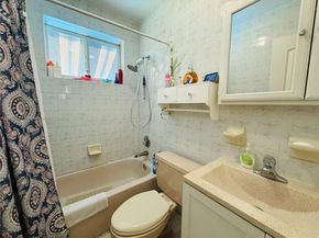 1158 W 24th St, Hialeah FL 33010
