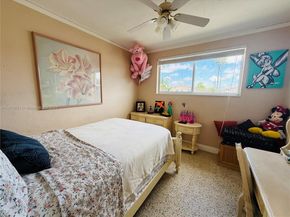 1158 W 24th St, Hialeah FL 33010