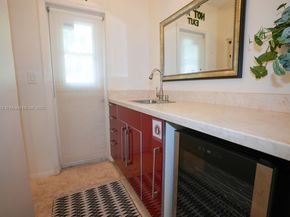 1329 Tyler St, Hollywood FL 33019