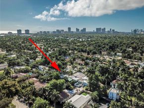1329 Tyler St, Hollywood FL 33019
