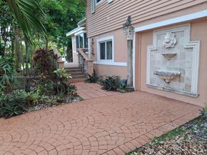 6500 Arbor Dr, Miramar FL 33023