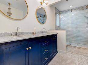 7485 SW 159th Ter, Palmetto Bay FL 33157