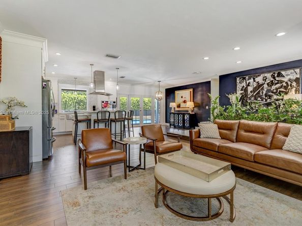 7485 SW 159th Ter, Palmetto Bay FL 33157