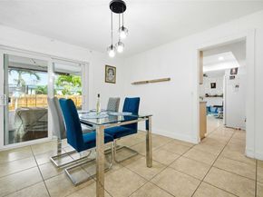 1185 NW 92nd Ave, Pembroke Pines FL 33024