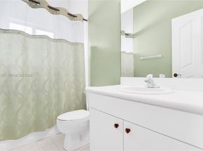 2875 NE 4th St, Homestead FL 33033