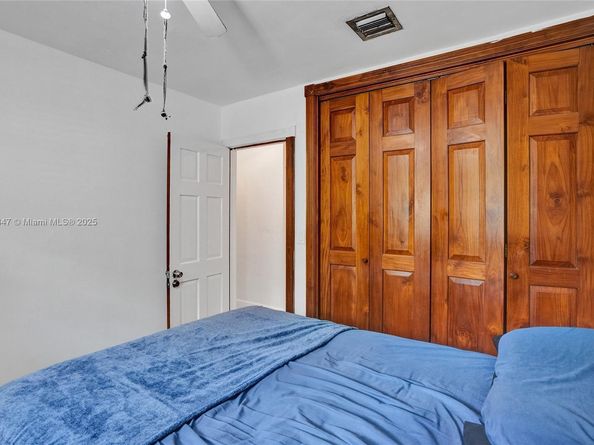 19780 SW 84th Ave, Cutler Bay FL 33189