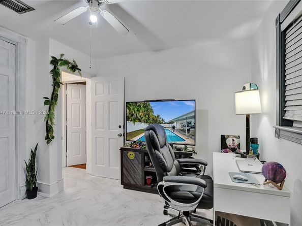 19780 SW 84th Ave, Cutler Bay FL 33189