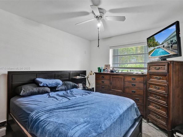 19780 SW 84th Ave, Cutler Bay FL 33189