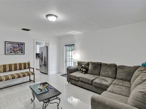 19780 SW 84th Ave, Cutler Bay FL 33189
