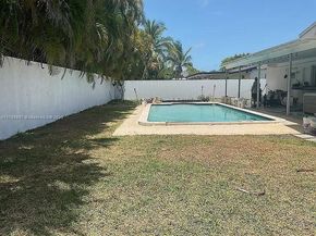 19780 SW 84th Ave, Cutler Bay FL 33189