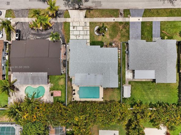 19780 SW 84th Ave, Cutler Bay FL 33189