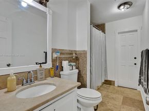 19780 SW 84th Ave, Cutler Bay FL 33189