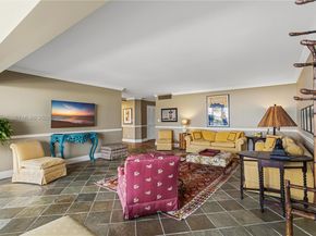 3101 NE 47th Ct 403, Fort Lauderdale FL 33308