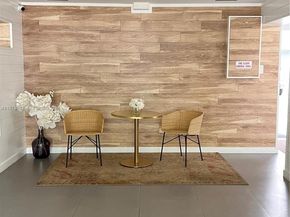 221 Meridian Ave 305, Miami Beach FL 33139