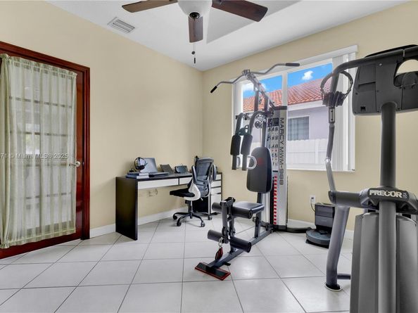 933 NW 136th Ave, Miami FL 33182