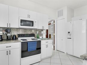 933 NW 136th Ave, Miami FL 33182