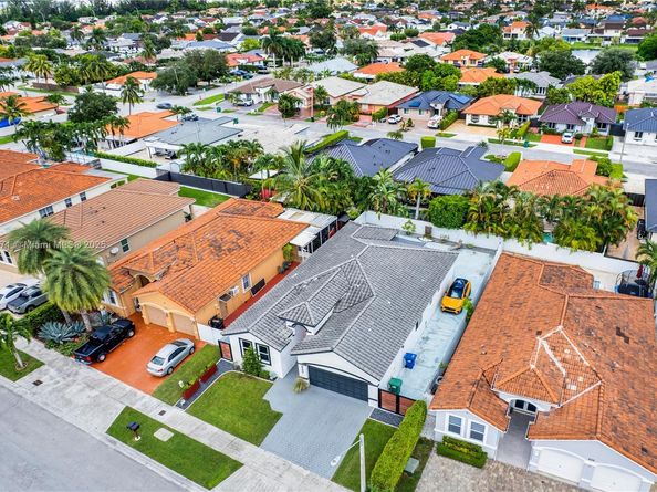 933 NW 136th Ave, Miami FL 33182
